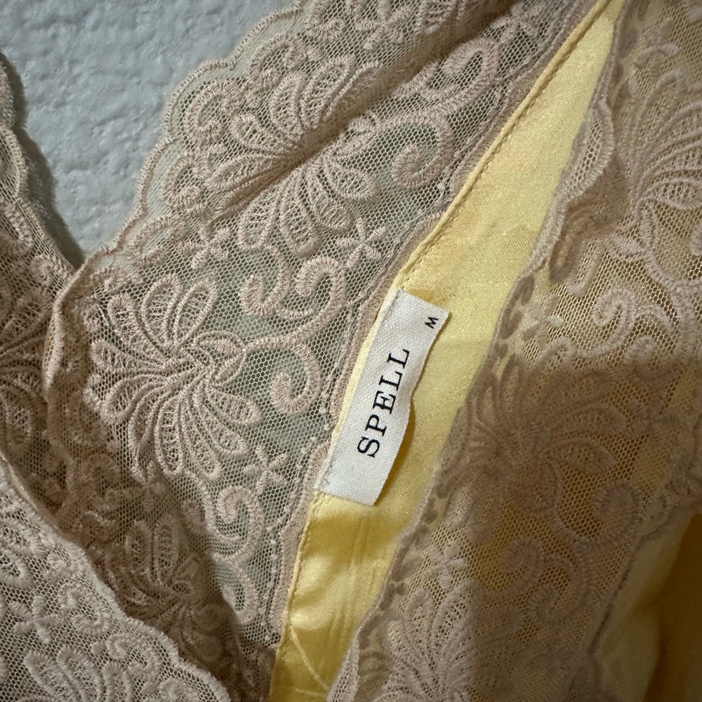 Ocean gown in yellow - Picture 6 of 12